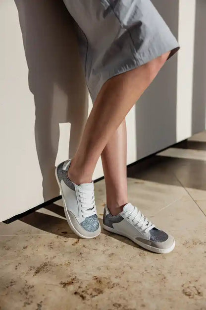 Shapen | Charm | Sneakers med glitter och läder