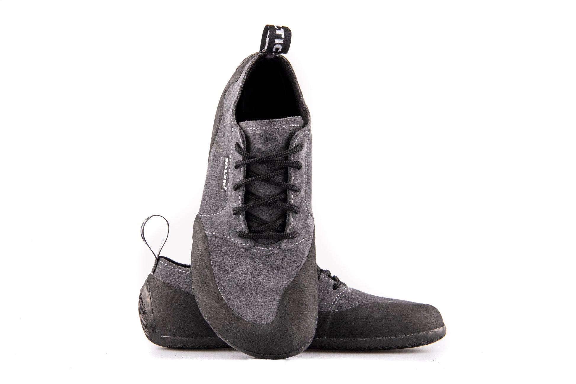 Saltic | Outdoor Flat | Låg outdoor-sko för vår till höst Saltic TJÅKKO