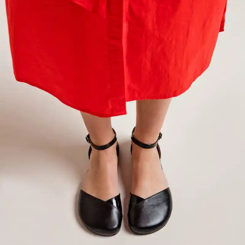 Shapen | Poppy | Sandal with interchangeable straps