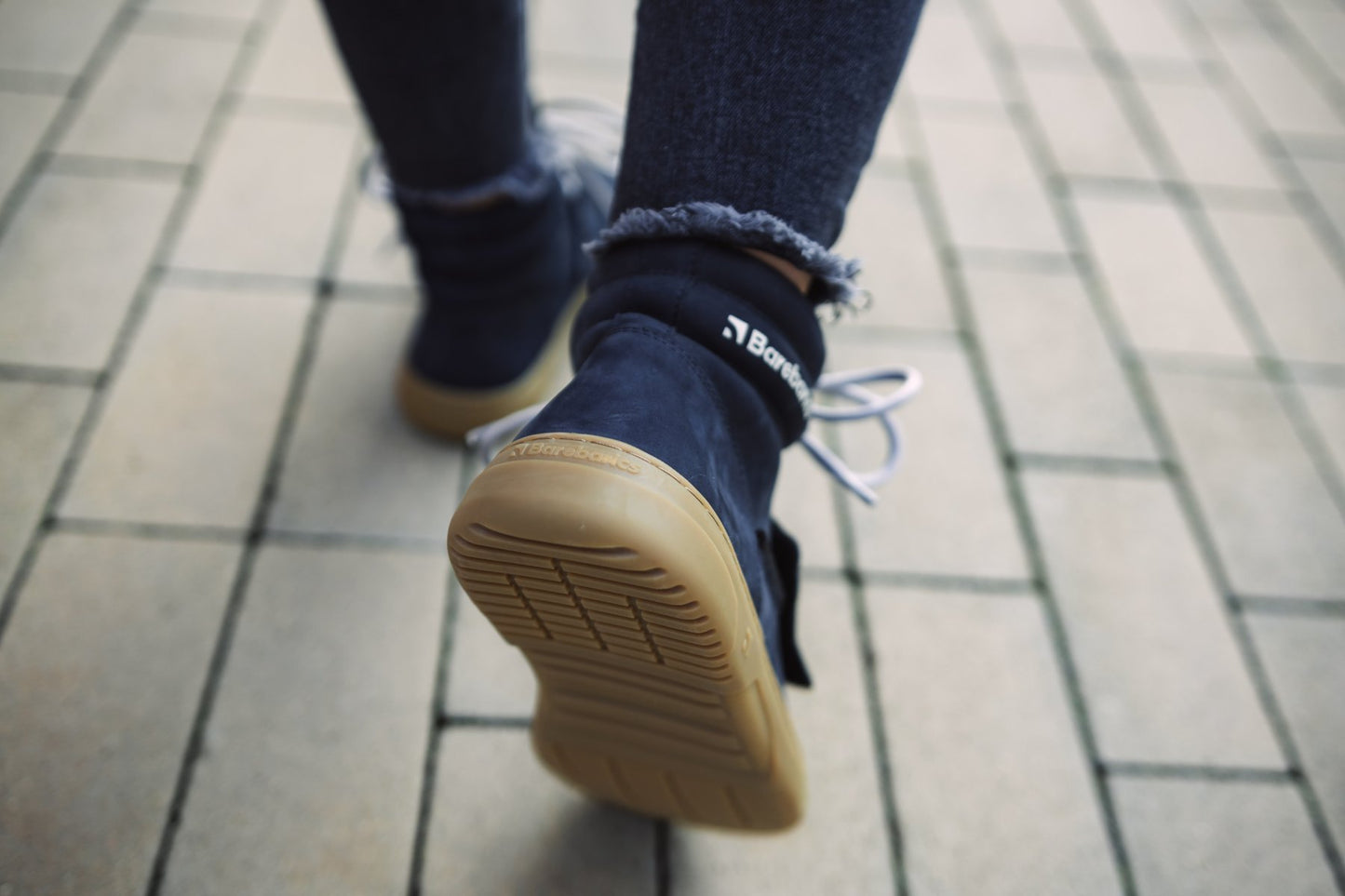 Barebarics | Blizzard | Höga barfotasneakers med nubuckläder Barebarics TJÅKKO