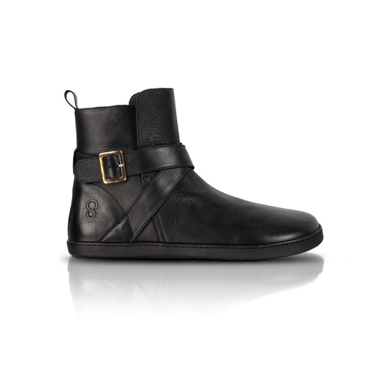 Divine Shapen TJÅKKO Shoes & Adventure