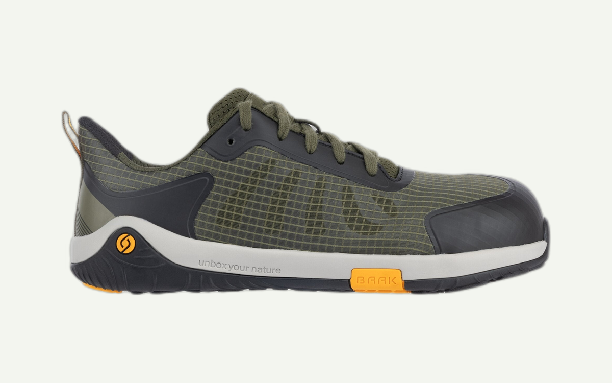 BAAK | Pan safety shoe S1PS | Ultralight safety shoe  fotograferad från sidan med utpekade detaljer